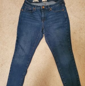 Universal Thread mid rise curvy skinny